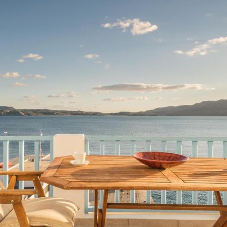 Il Porto Di Milos Adamantas  Exterior foto
