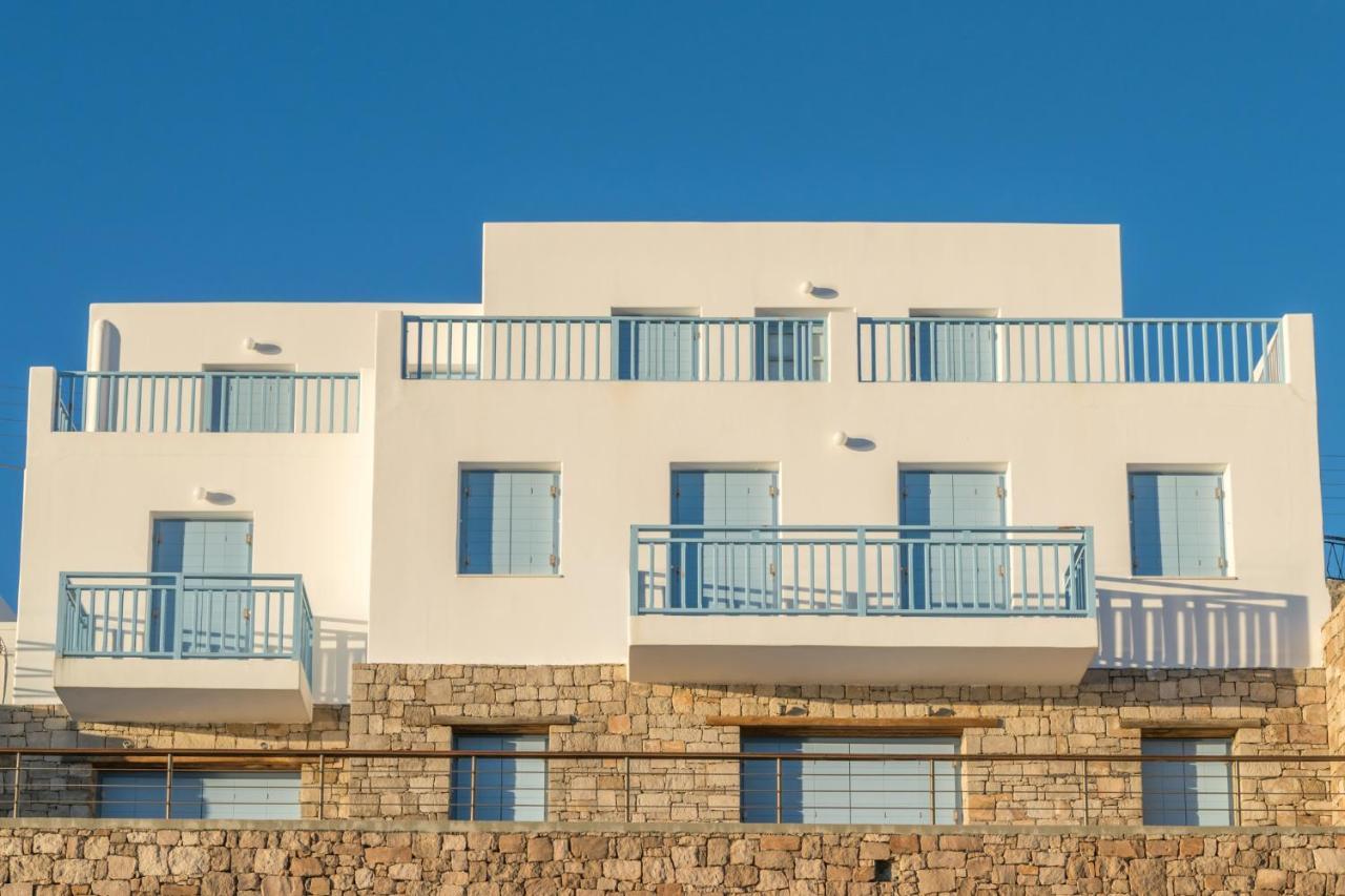Il Porto Di Milos Adamantas  Exterior foto